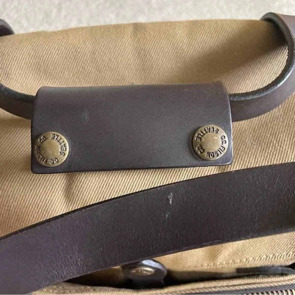 Filson 258 padded computer briefcase bag - tan - Picture 9 of 9